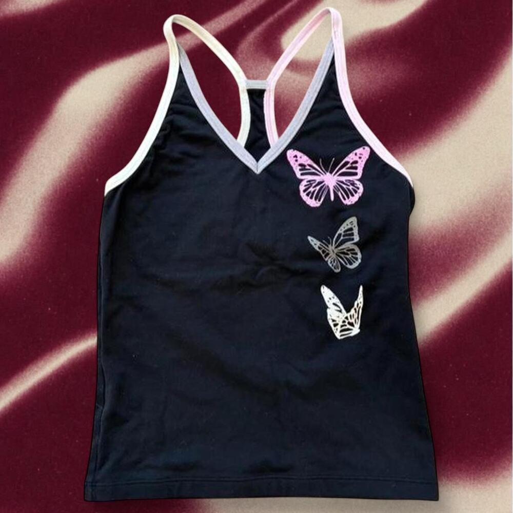 Black tank top with pink